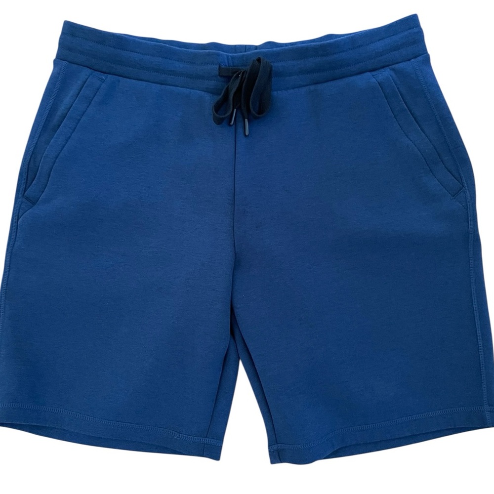 32 DEGREES COOL NAVY MEN’S SHORTS Size L Elastic Waist with Drawstring
